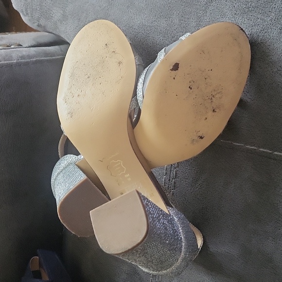 Sandel Silver metallic 8 t-strap - Picture 5 of 5